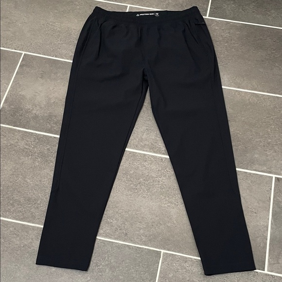 Western Rise Spectrum Performance Joggers size Medium - Picture 2 of 10